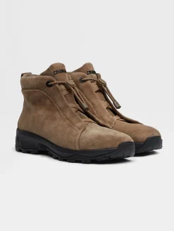 Beige Suede Triple Stitch™ Vetta Sneakers
