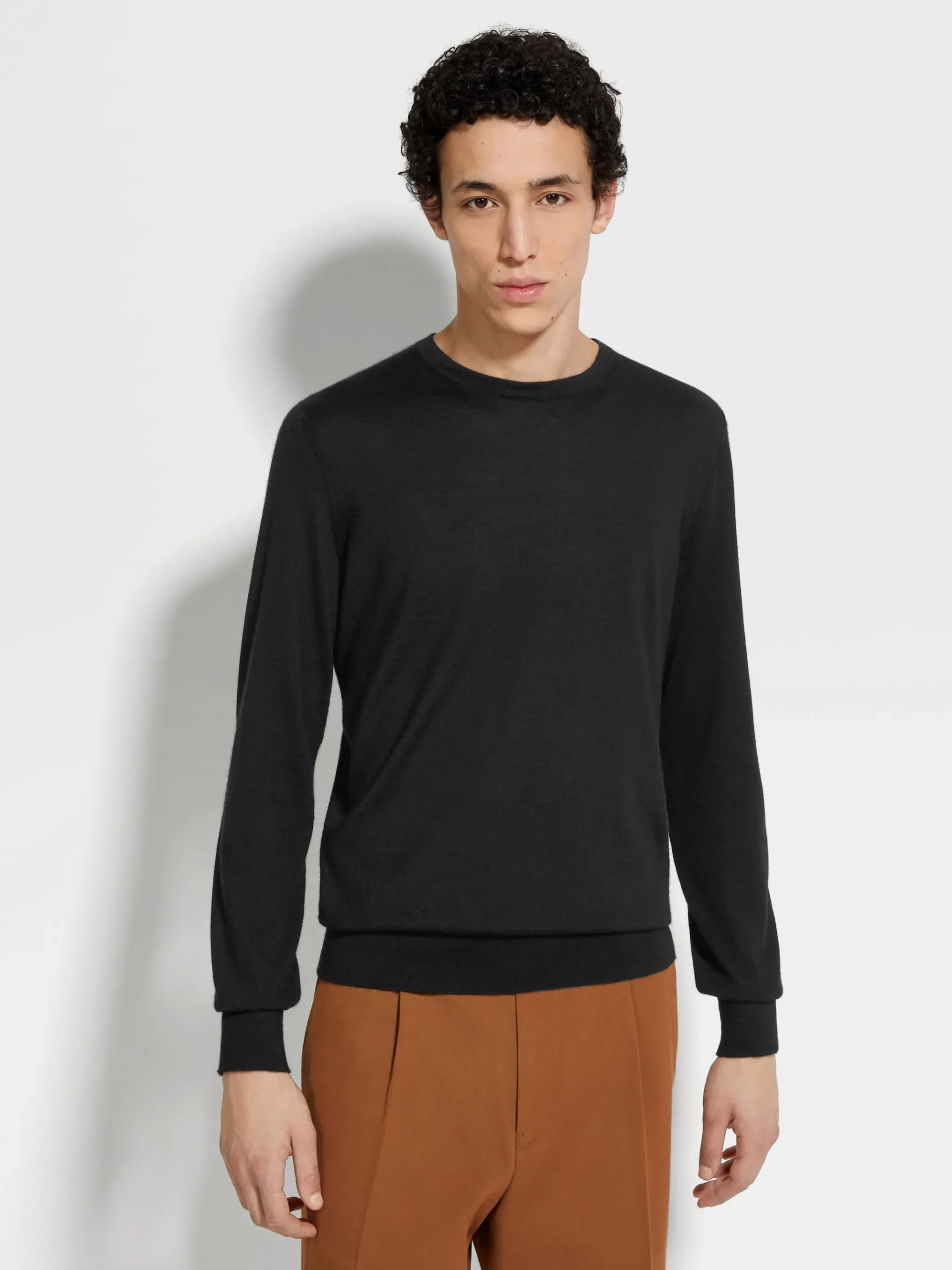Black Cashseta Crewneck