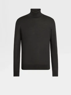 Black Cashseta Turtleneck