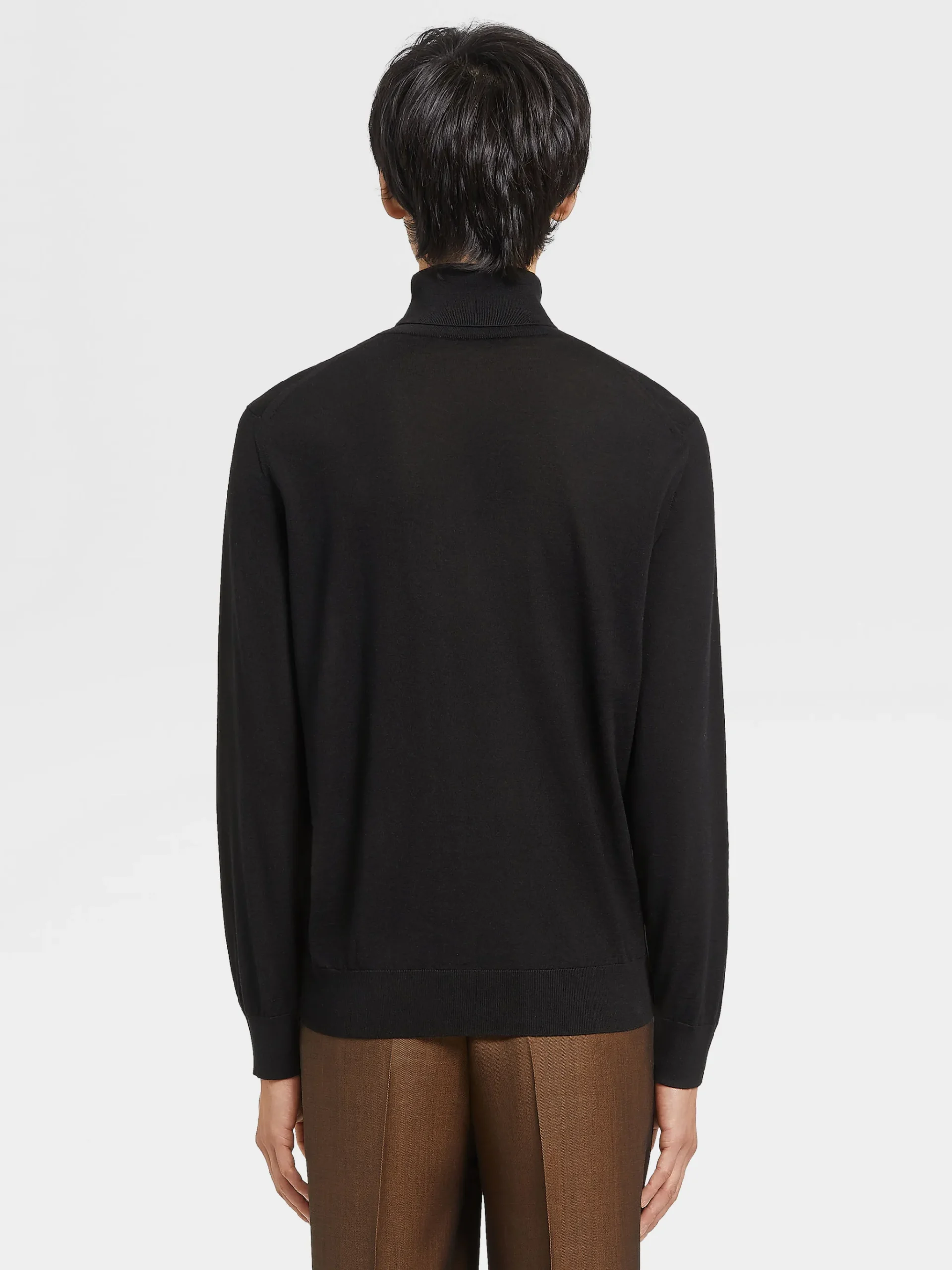 Black Cashseta Turtleneck