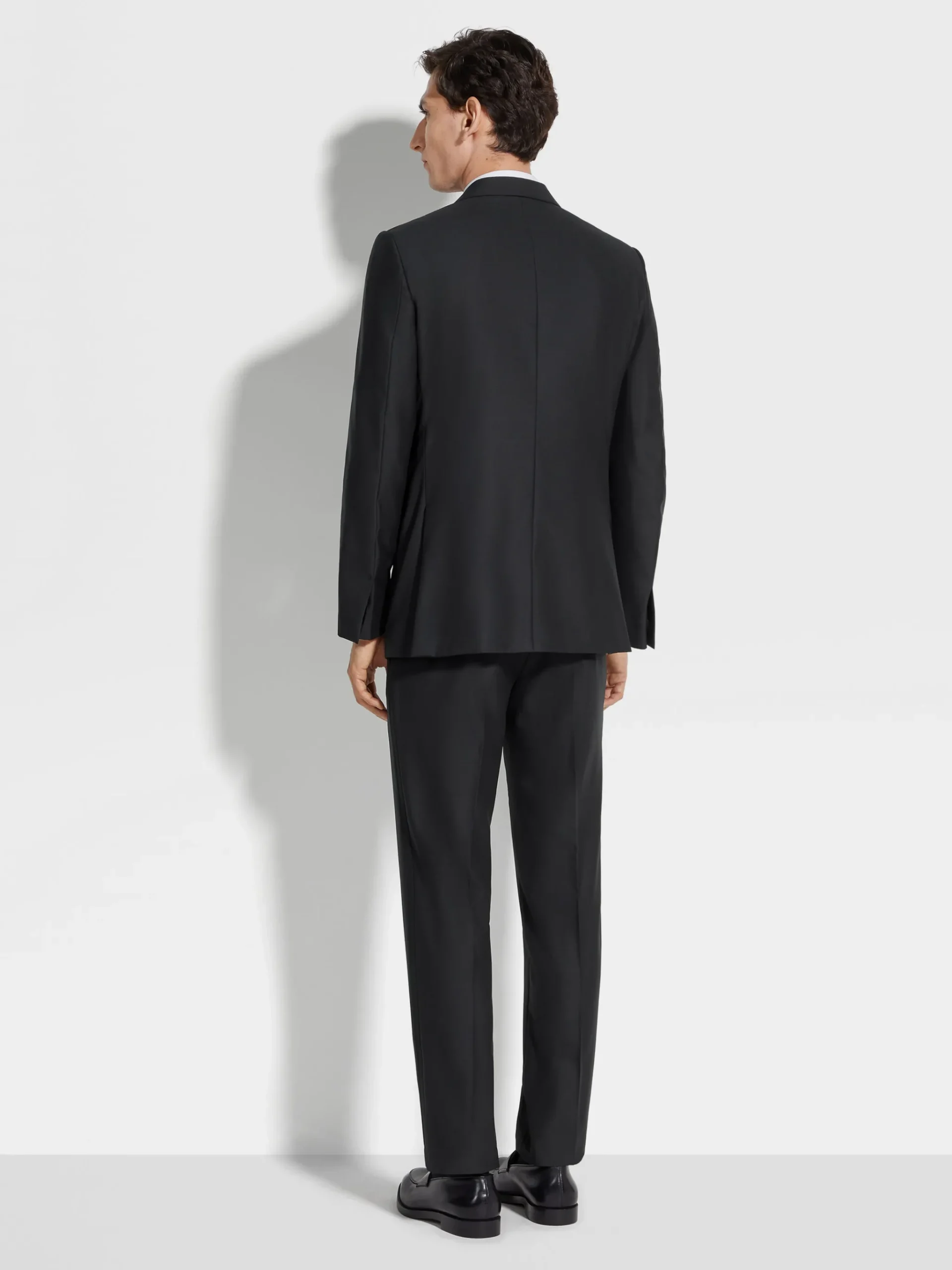Black Trofeo™ 600 Wool and Silk Tuxedo