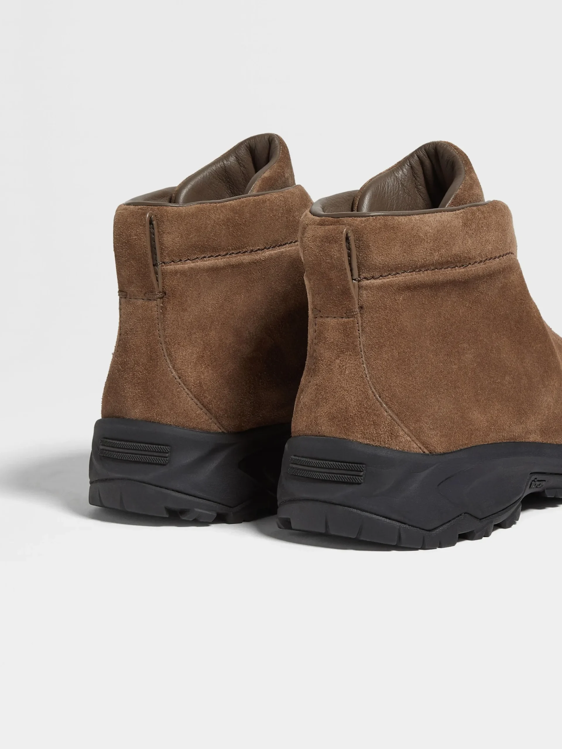 Brown Suede Triple Stitch™ Vetta Sneakers