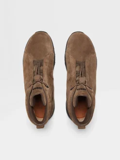 Brown Suede Triple Stitch™ Vetta Sneakers
