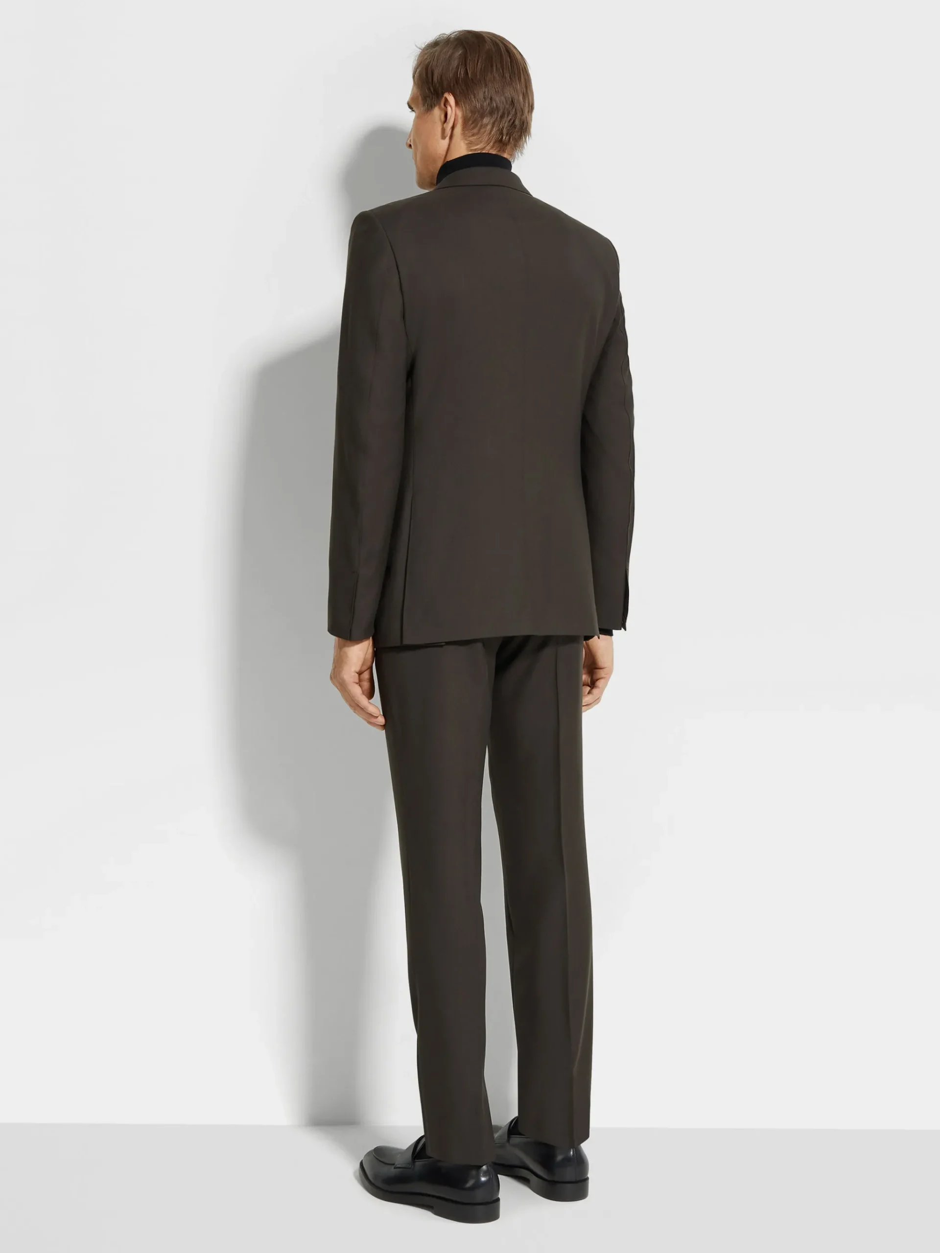 Dark Brown Oasi Cashmere Suit