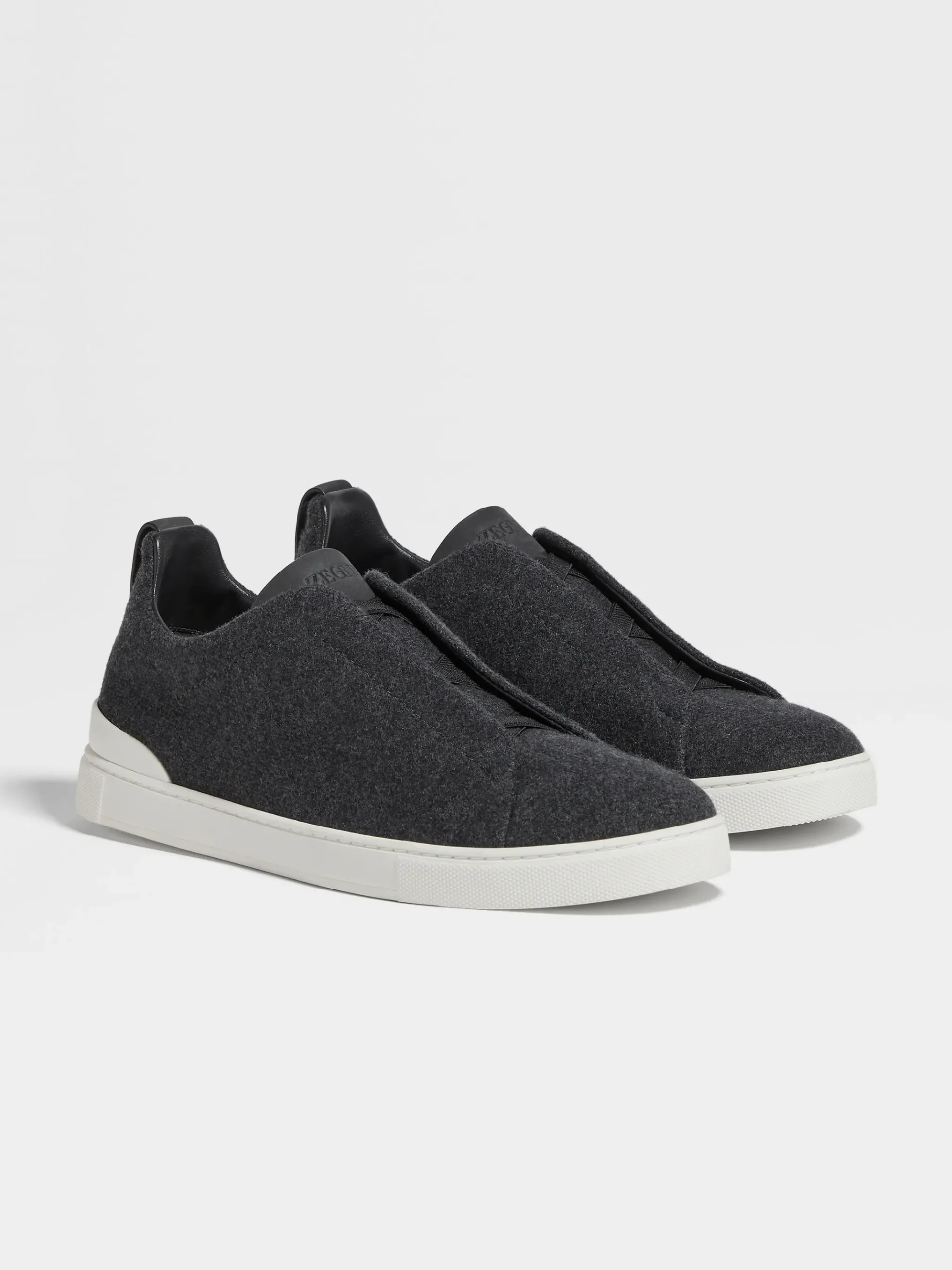 Dark Grey Oasi Cashmere Triple Stitch™ Sneakers
