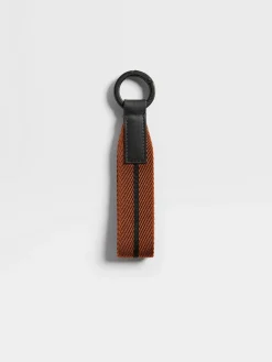 Foliage and Black Web Key Chain