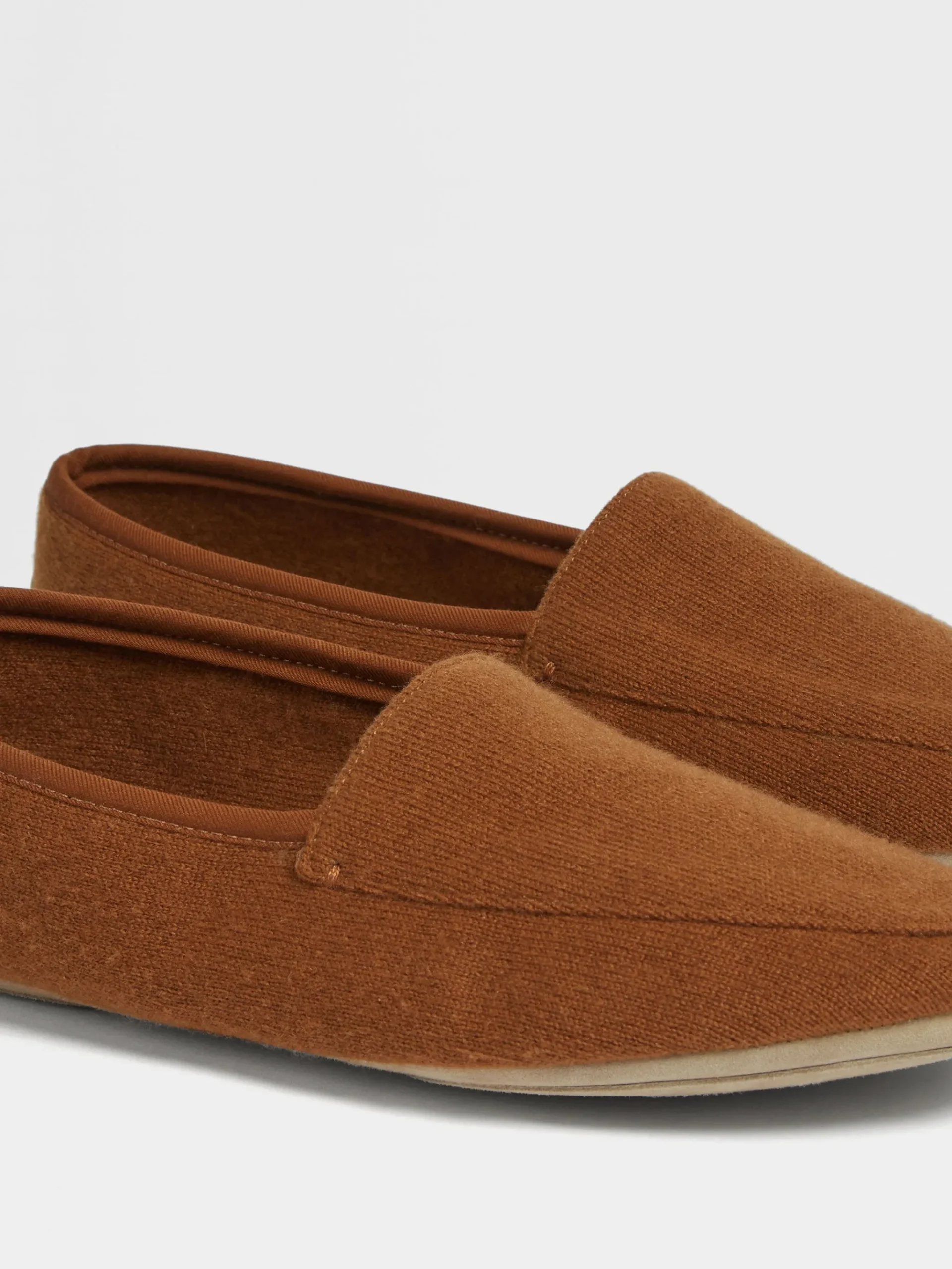 Foliage Cashmere Slippers