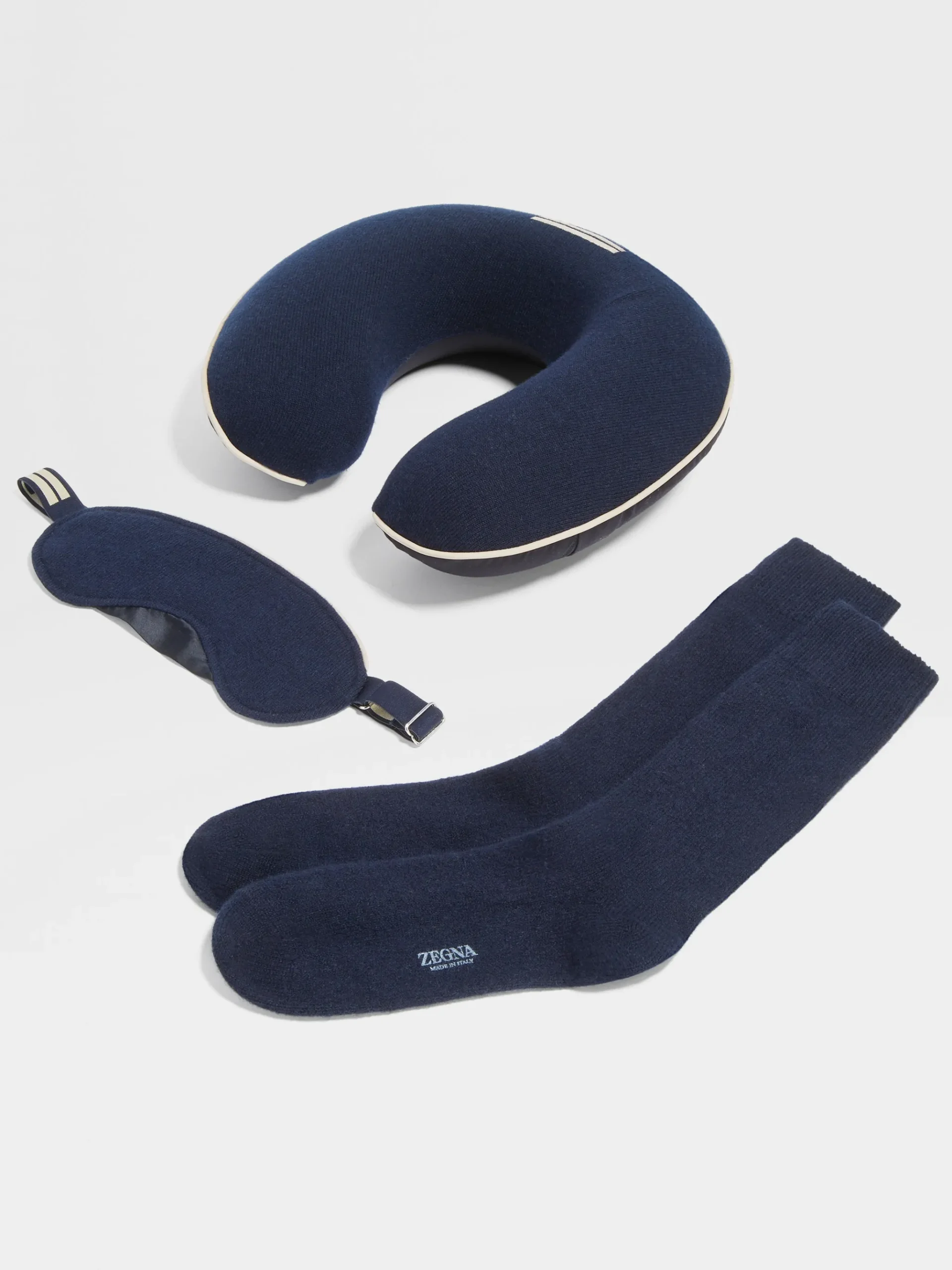 Navy Blue Oasi Cashmere Travel Set