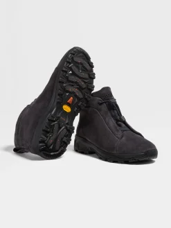 Navy Blue Suede Triple Stitch™ Vetta Sneakers