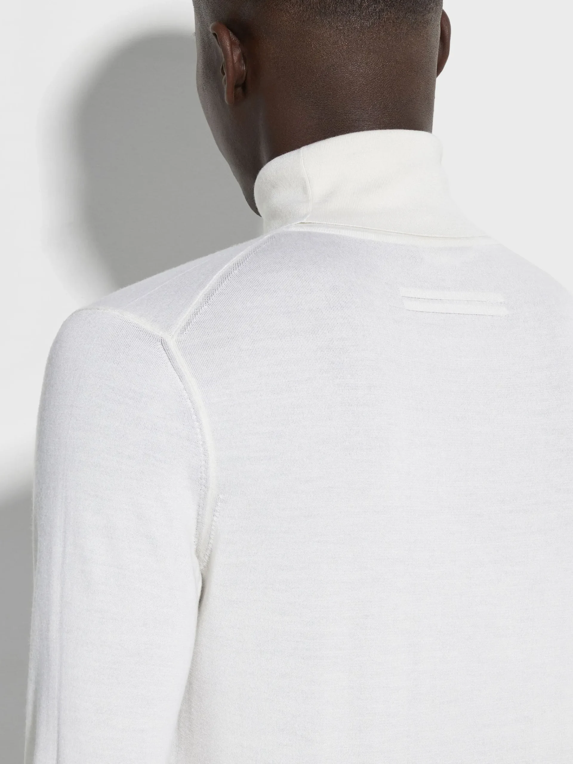 White Cashseta Turtleneck
