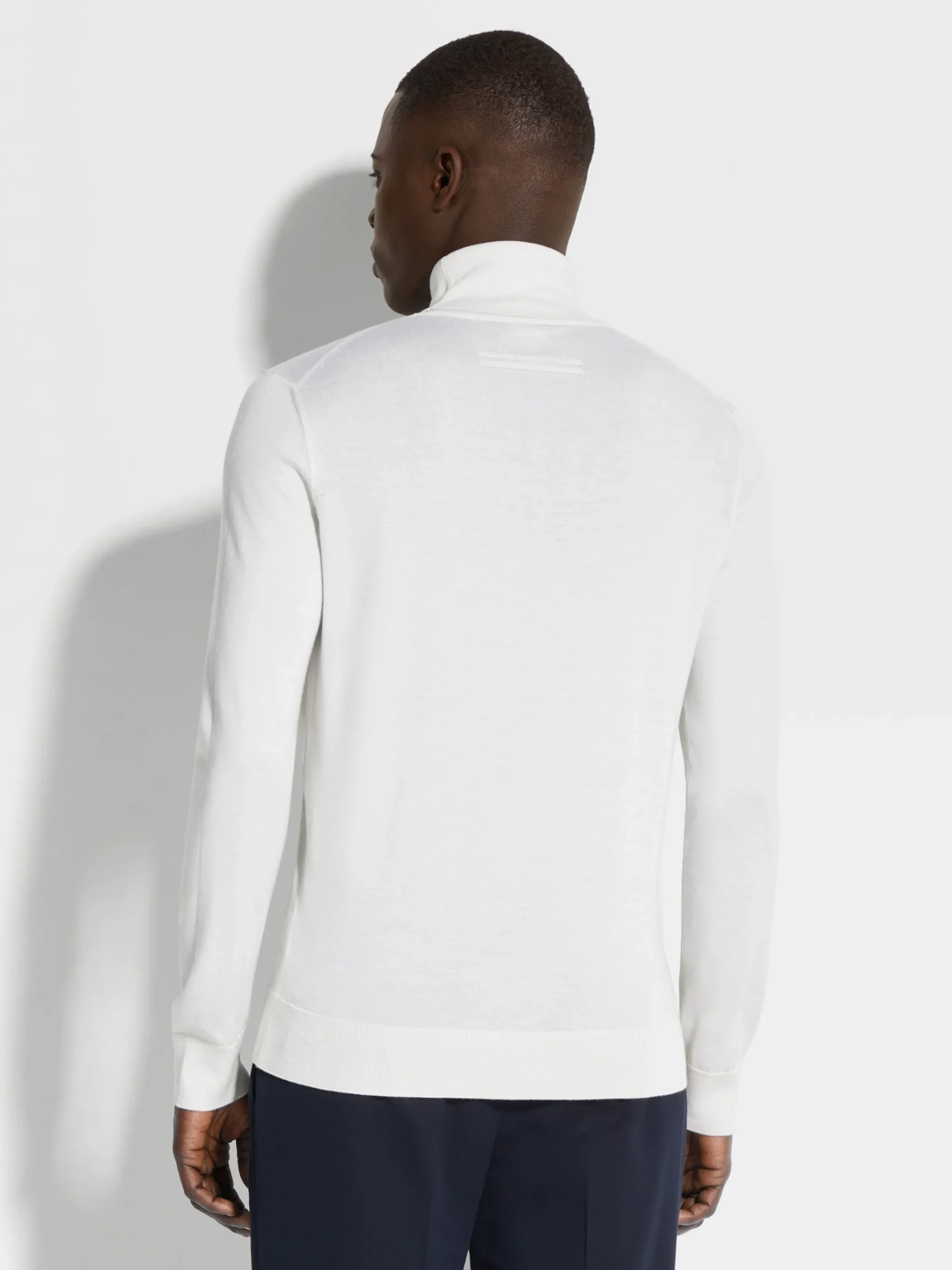 White Cashseta Turtleneck