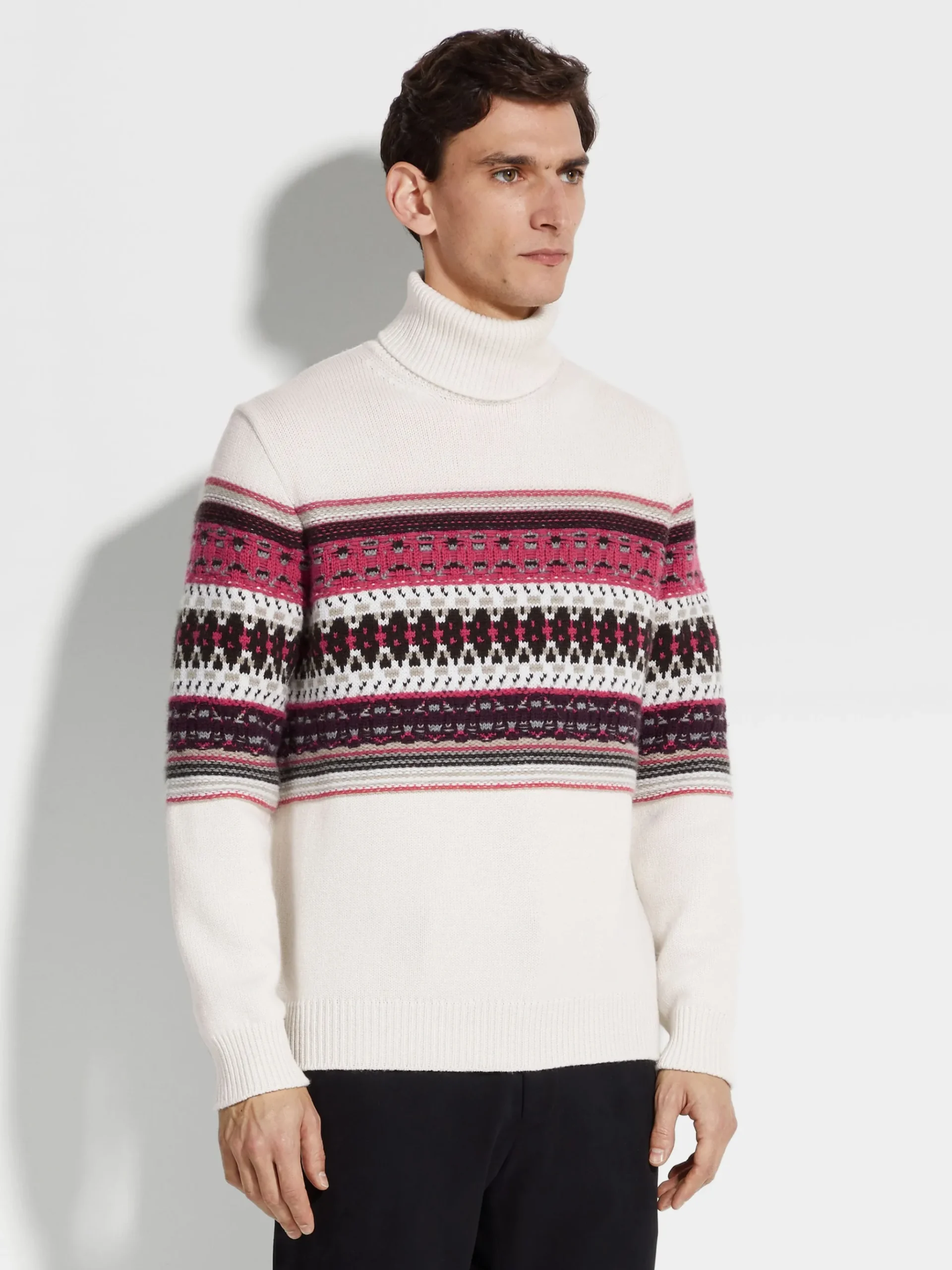 White Oasi Cashmere Turtleneck